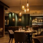 Luminaires intérieurs pour restaurant : comment allier style, confort et efficacité